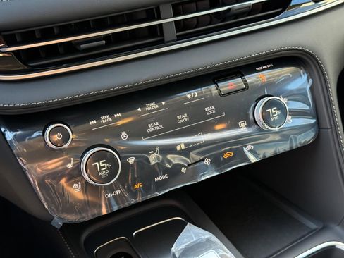 New 2026 INFINITI QX60 Luxe w/ Cargo Package image 12