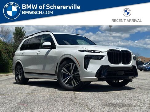 New 2026 BMW X7 xDrive40i w/ M Sport Package AWD/4WD image 1