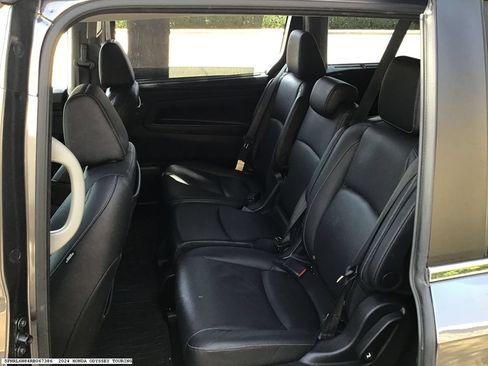 Used 2024 Honda Odyssey Touring image 9