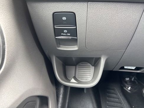 Used 2023 Ford E-Transit Medium Roof RWD image 18