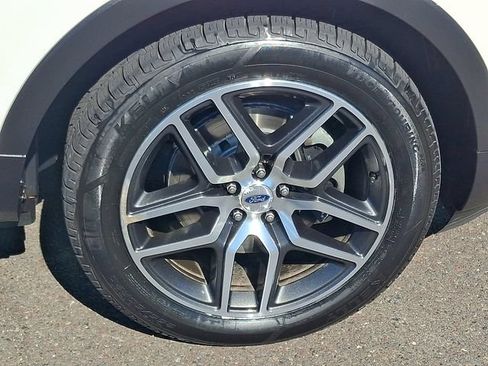 Used 2018 Ford Explorer Sport AWD/4WD image 8