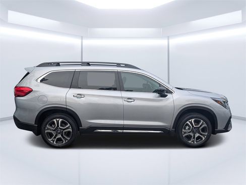 New 2026 Subaru Ascent Touring image 2