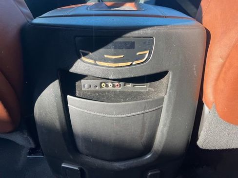 Used 2016 Cadillac Escalade Premium image 16