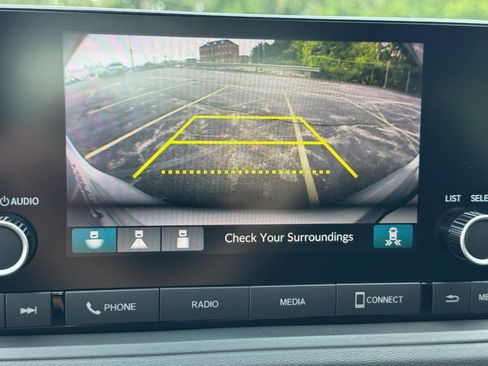 Certified 2024 Honda Accord EX image 23
