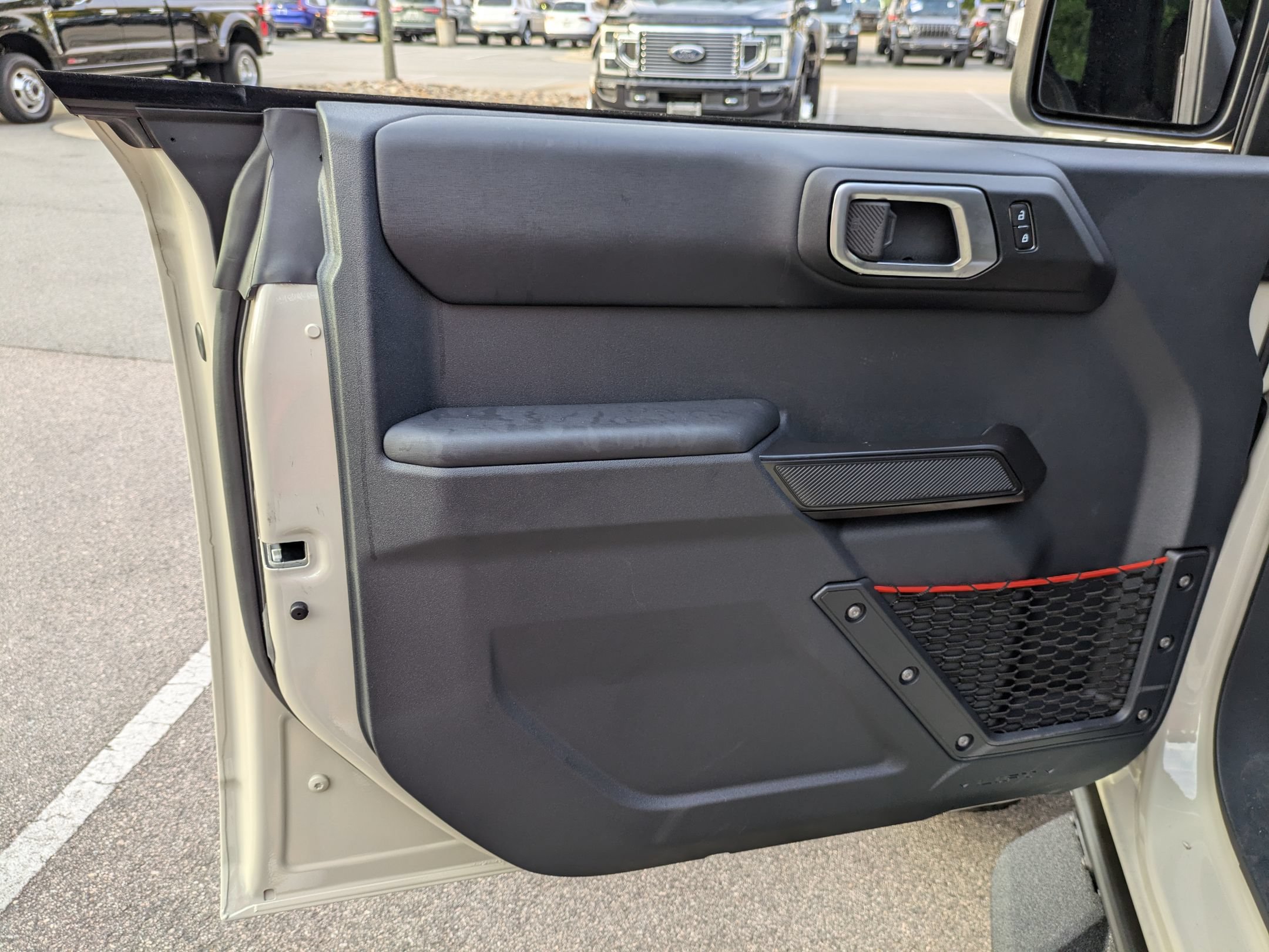 New 2026 Ford Bronco Raptor AWD/4WD image 15