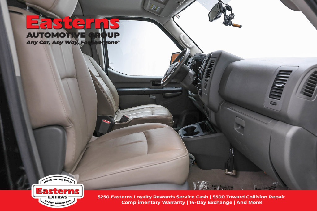Used 2020 Nissan NV 3500 SL RWD image 26