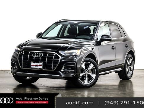Used 2023 Audi Q5 2.0T Premium w/ Convenience Package image 1