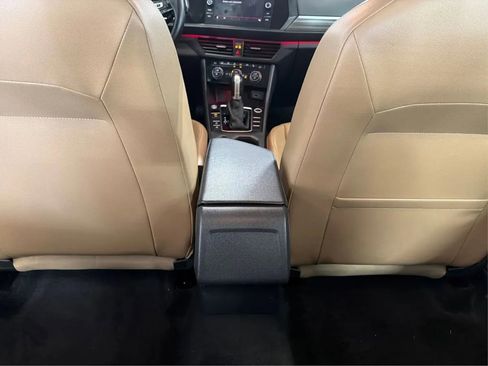 Used 2019 Volkswagen Jetta SEL image 23