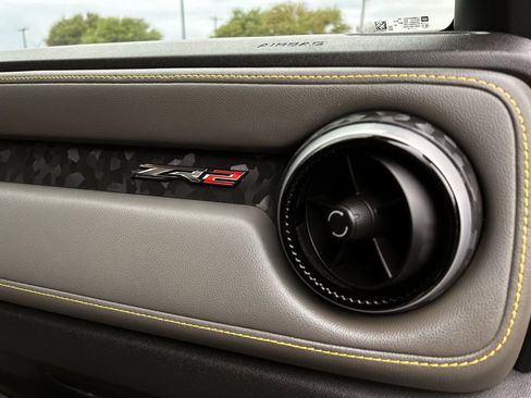 Used 2024 Chevrolet Colorado ZR2 w/ ZR2 Convenience Package III image 14