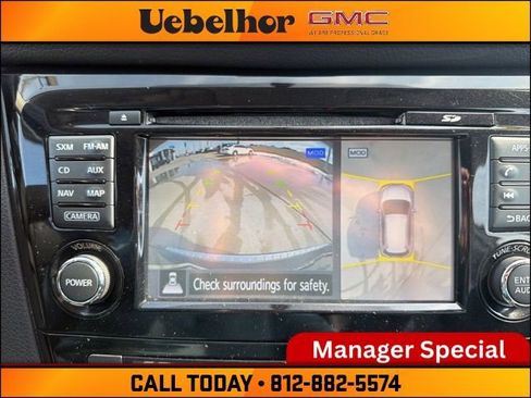 Used 2017 Nissan Rogue SV w/ SV Premium Package image 25