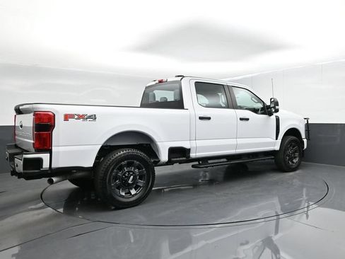 Used 2024 Ford F250 XL w/ STX Appearance Package AWD/4WD image 8