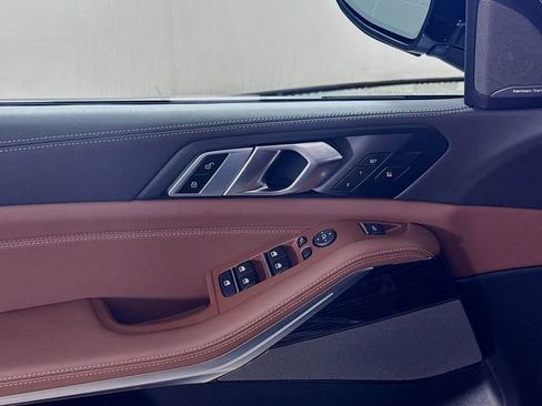 New 2026 BMW X5 xDrive40i w/ M Sport Package image 18