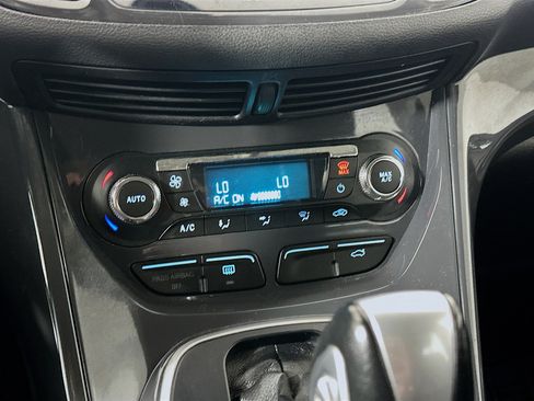 Used 2013 Ford Escape Titanium FWD image 21