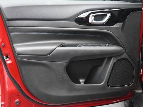 New 2026 Jeep Compass Latitude AWD/4WD image 11