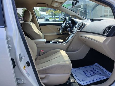 Used 2009 Toyota Venza image 12