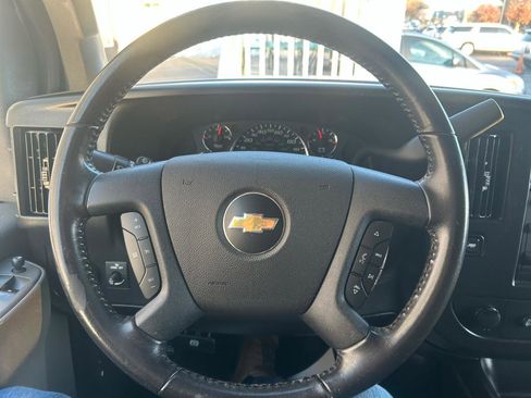 Used 2021 Chevrolet Express 2500 w/ Driver Convenience Package RWD image 11