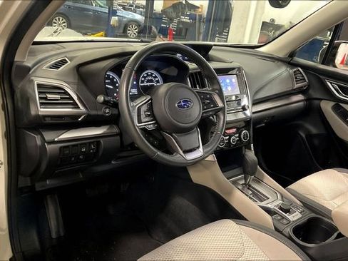 Used 2020 Subaru Forester Premium image 14