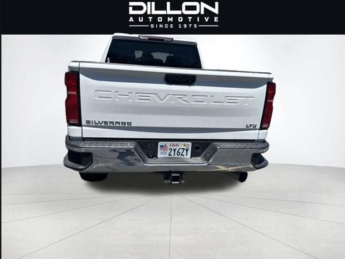 Used 2024 Chevrolet Silverado 2500 LTZ AWD/4WD image 7
