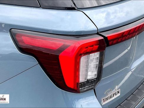 New 2026 Ford Explorer ST w/ Sun And Sound Package image 25