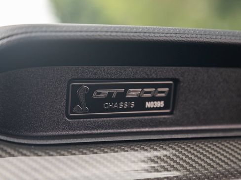 Used 2022 Ford Mustang Shelby GT500 w/ Carbon Fiber Track Pack RWD image 35