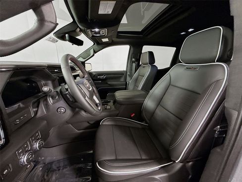 New 2026 GMC Sierra 1500 AT4X AWD/4WD image 16