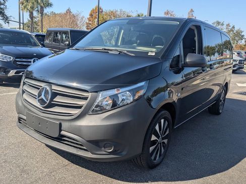 Certified 2023 Mercedes-Benz Metris Passenger image 18
