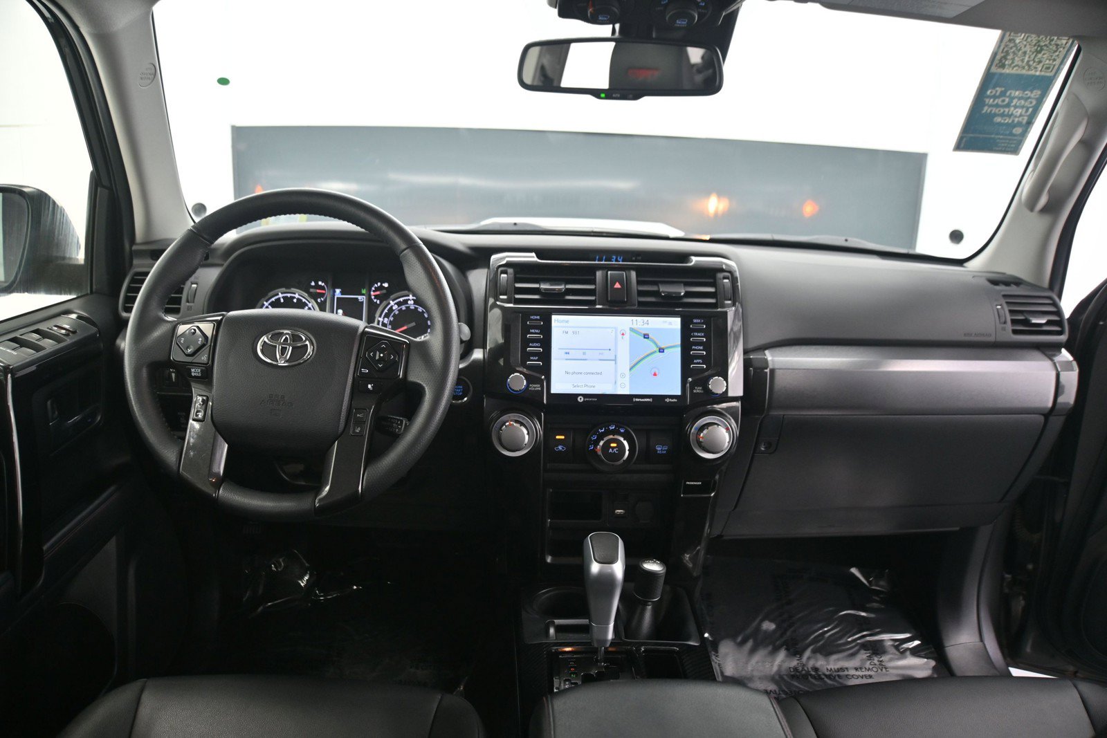 Used 2021 Toyota 4Runner TRD Off-Road Premium w/ Moonroof Package AWD/4WD image 17