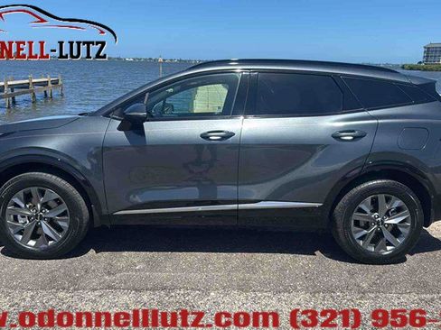 Used 2025 Kia Sportage SX Prestige image 3