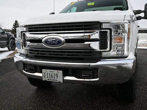 Used 2017 Ford F250 XL w/ STX Appearance Package image 11