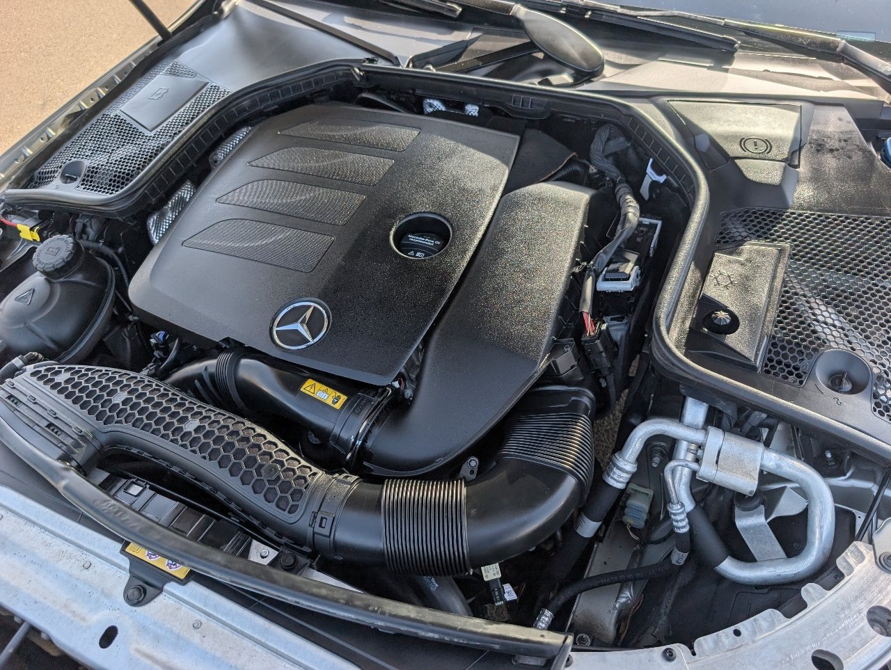 Used 2019 Mercedes-Benz C 300 Sedan w/ Premium Package image 20