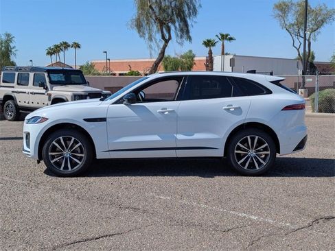 New 2026 Jaguar F-PACE R-Dynamic S image 3