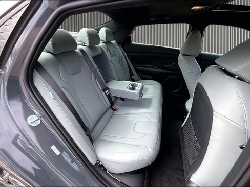 New 2026 Hyundai Elantra Limited image 11