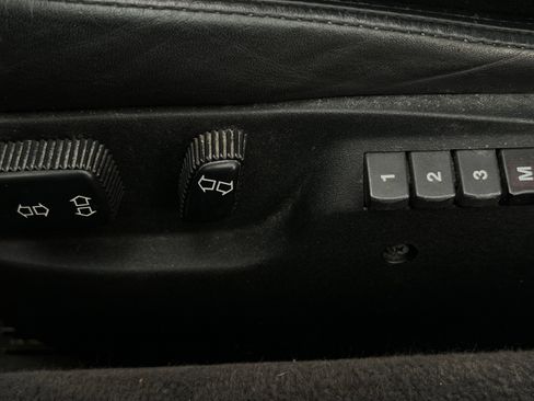 Used 1992 BMW 850i image 94