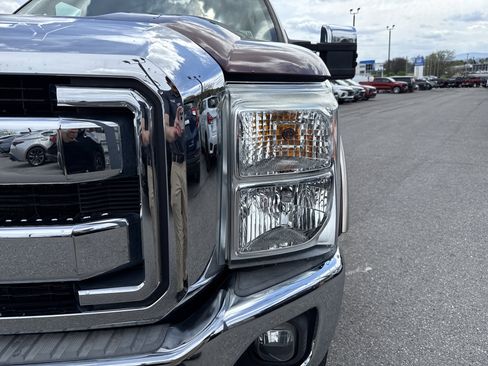 Used 2012 Ford F250 Lariat w/ Lariat Ultimate Pkg image 10