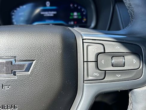 Used 2024 Chevrolet Tahoe Z71 w/ Luxury Package AWD/4WD image 28