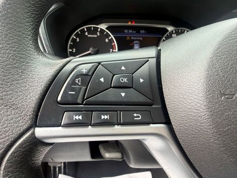 Used 2022 Nissan Altima 2.5 SV FWD image 13