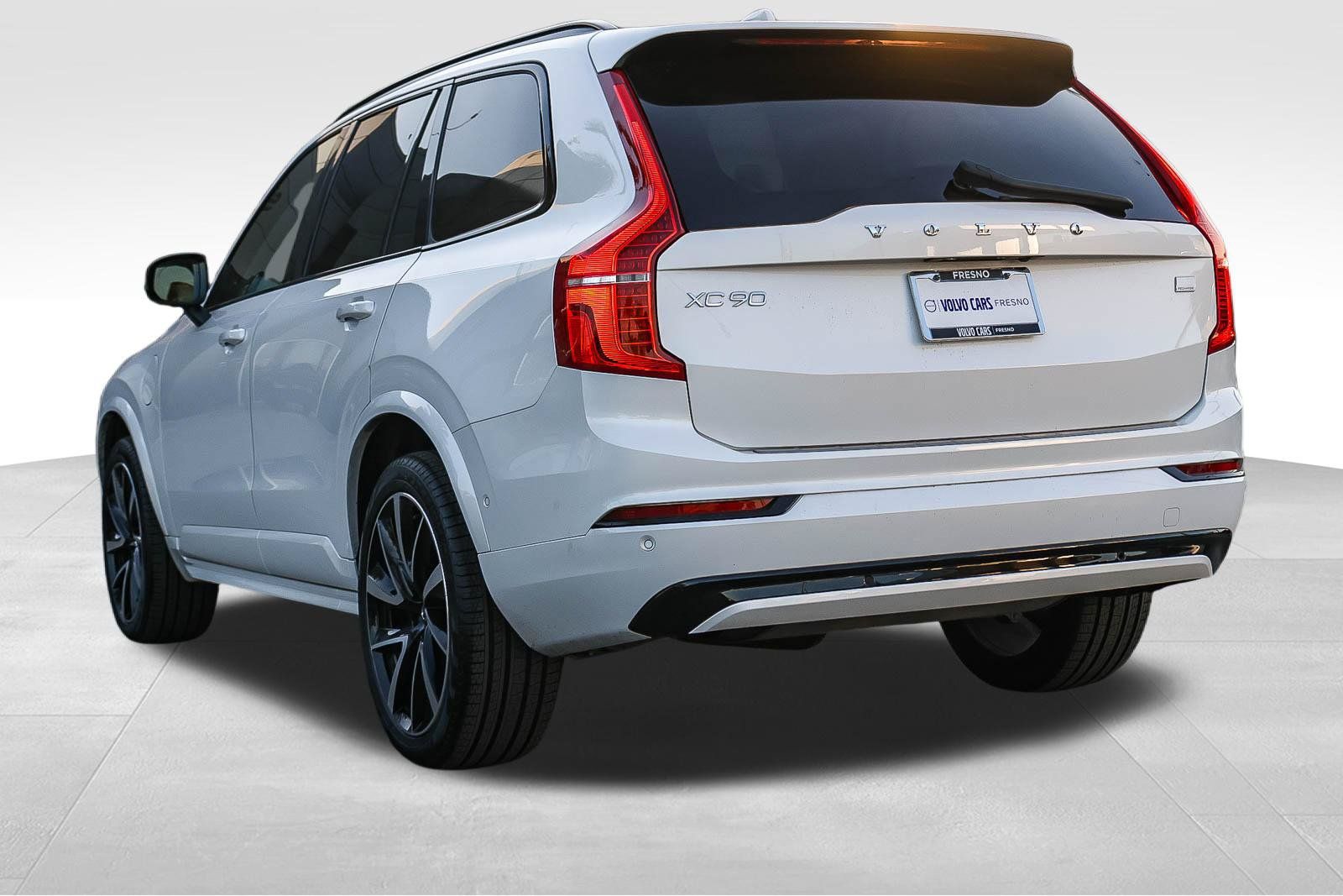 Used 2023 Volvo XC90 T8 Ultimate w/ Protection Package Premier AWD/4WD image 7