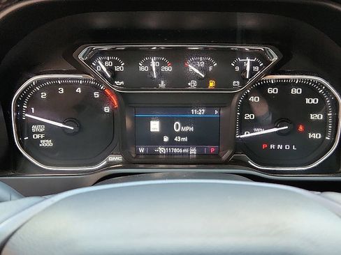 Used 2021 GMC Sierra 1500 AT4 w/ AT4 Preferred Package AWD/4WD image 10