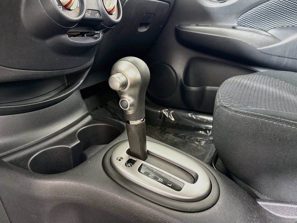 Used 2014 Nissan Versa Note SV FWD image 15
