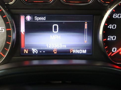 Used 2016 GMC Sierra 1500 SLE image 47