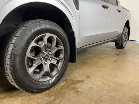Used 2022 Ford Maverick XLT w/ XLT Luxury Package FWD image 2