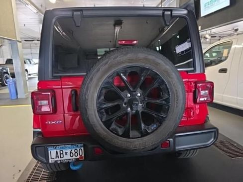 Used 2023 Jeep Wrangler Unlimited Sahara AWD/4WD image 11
