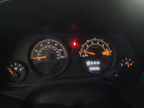 Used 2017 Jeep Patriot Latitude FWD image 23