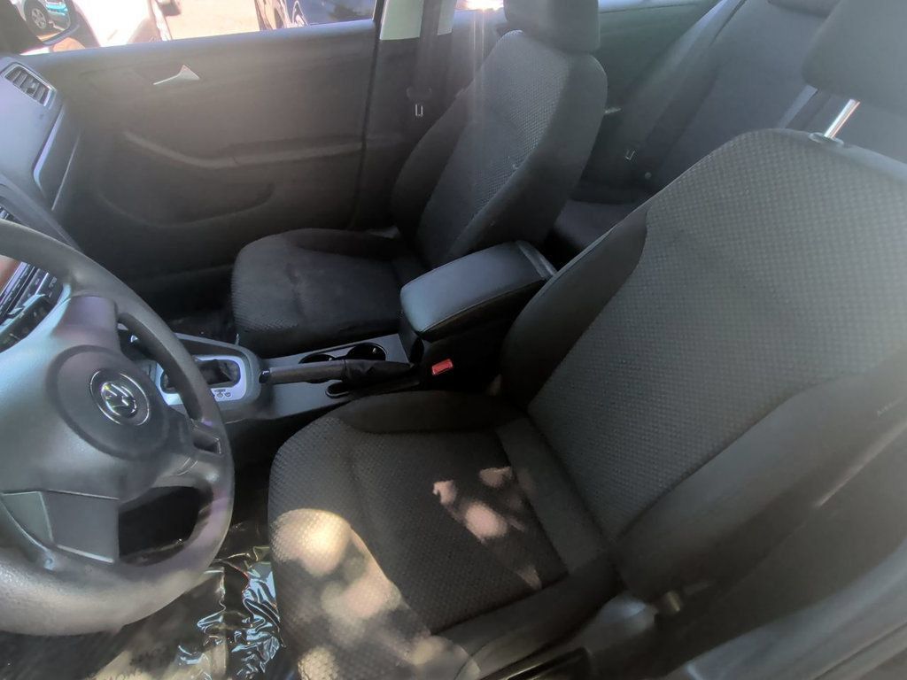 Used 2014 Volkswagen Jetta S FWD image 14