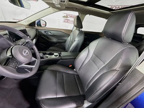 Certified 2023 Nissan Rogue SL w/ SL Premium Package image 28