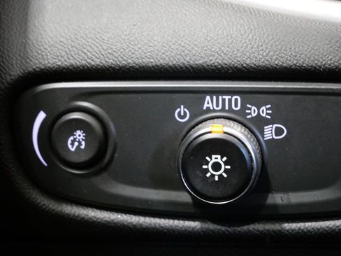 Used 2024 Chevrolet Malibu LT FWD image 14