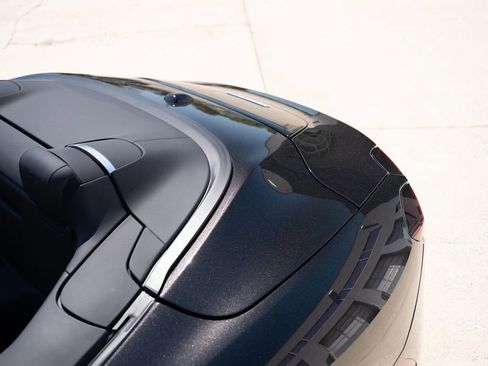 Used 2025 Ferrari Roma Spider RWD image 21
