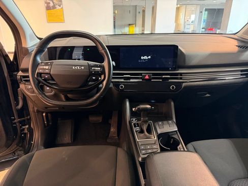 Used 2026 Kia Sportage LX AWD/4WD image 35