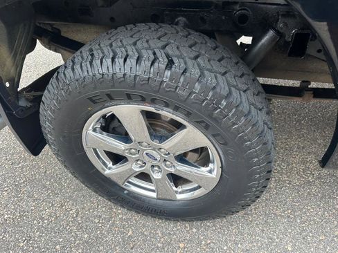 Used 2018 Ford F150 XLT w/ Equipment Group 302A Luxury image 28