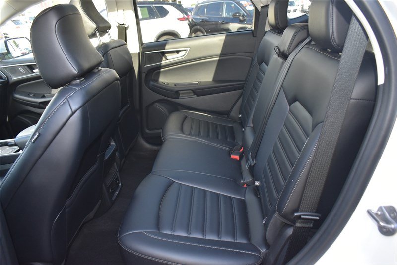 Used 2023 Ford Edge SEL w/ Convenience Package AWD/4WD image 26
